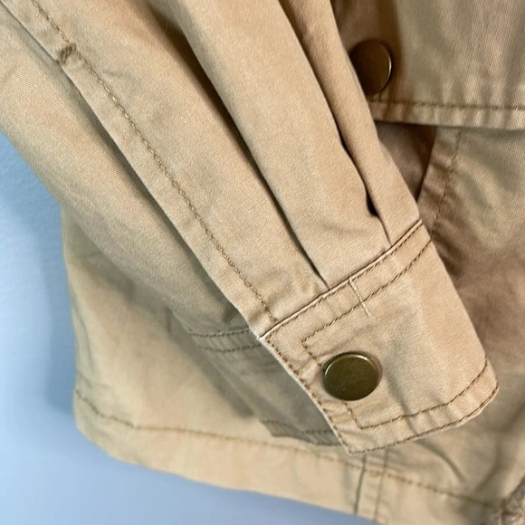 FOREVER 21 Military Jacket Khaki Tan Zip Hood Snap Flap Pockets Drawstring M - Picture 6 of 12